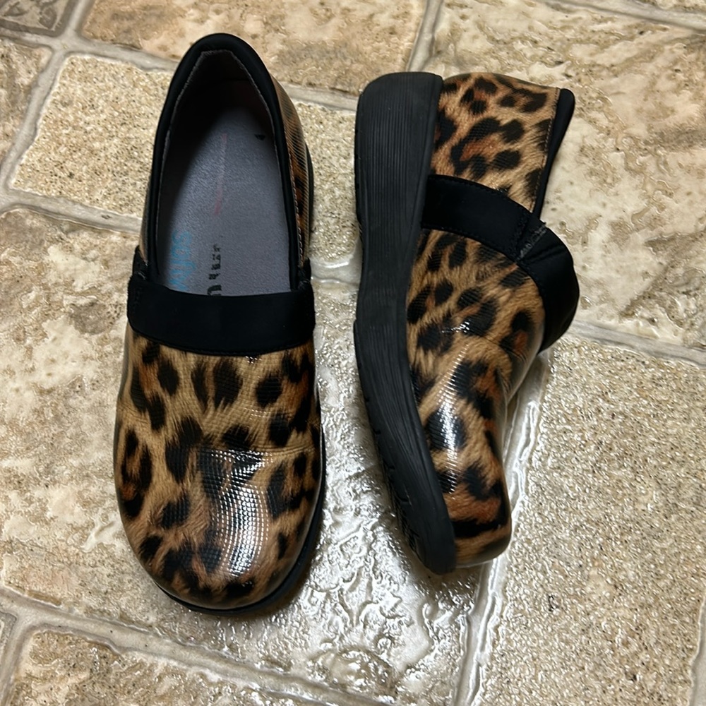 Greys Anatomy Softwalk Meredith Clog - image 1